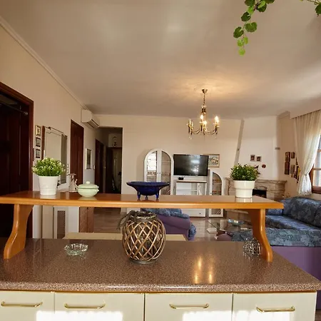 Maria By Rentalspro Services - Halkidiki Vakantiehuis Ouranoupoli
